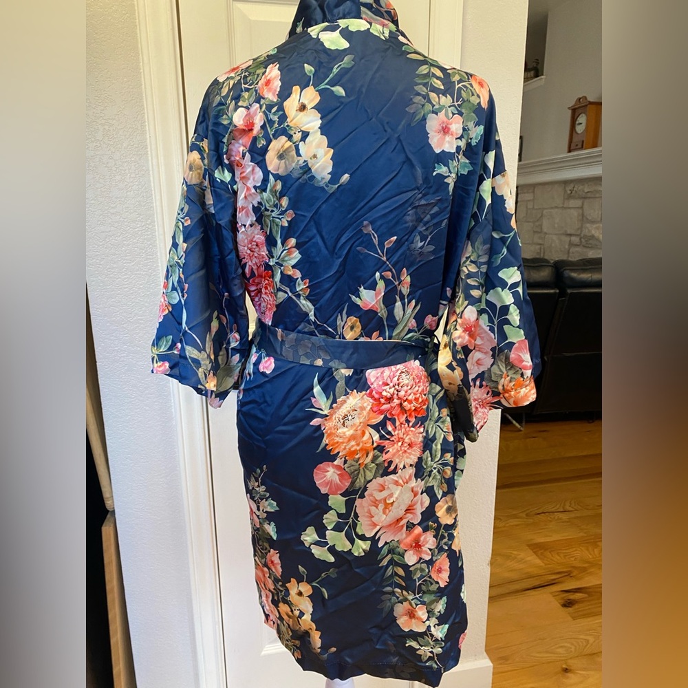Flora Blue Floral Robe